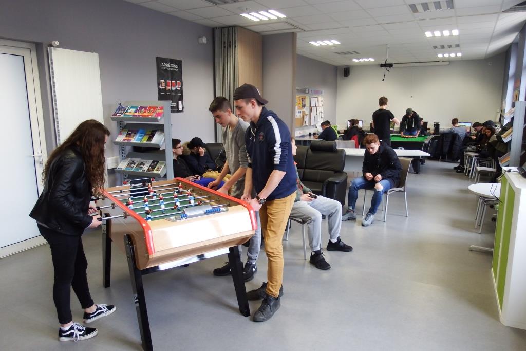 Espace jeunes Montbard