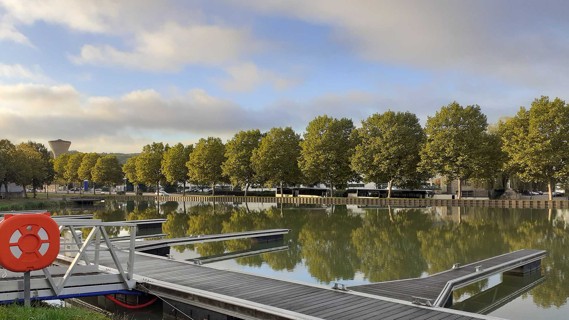 Le Canal de Bourgogne Le Canal de Bourgogne