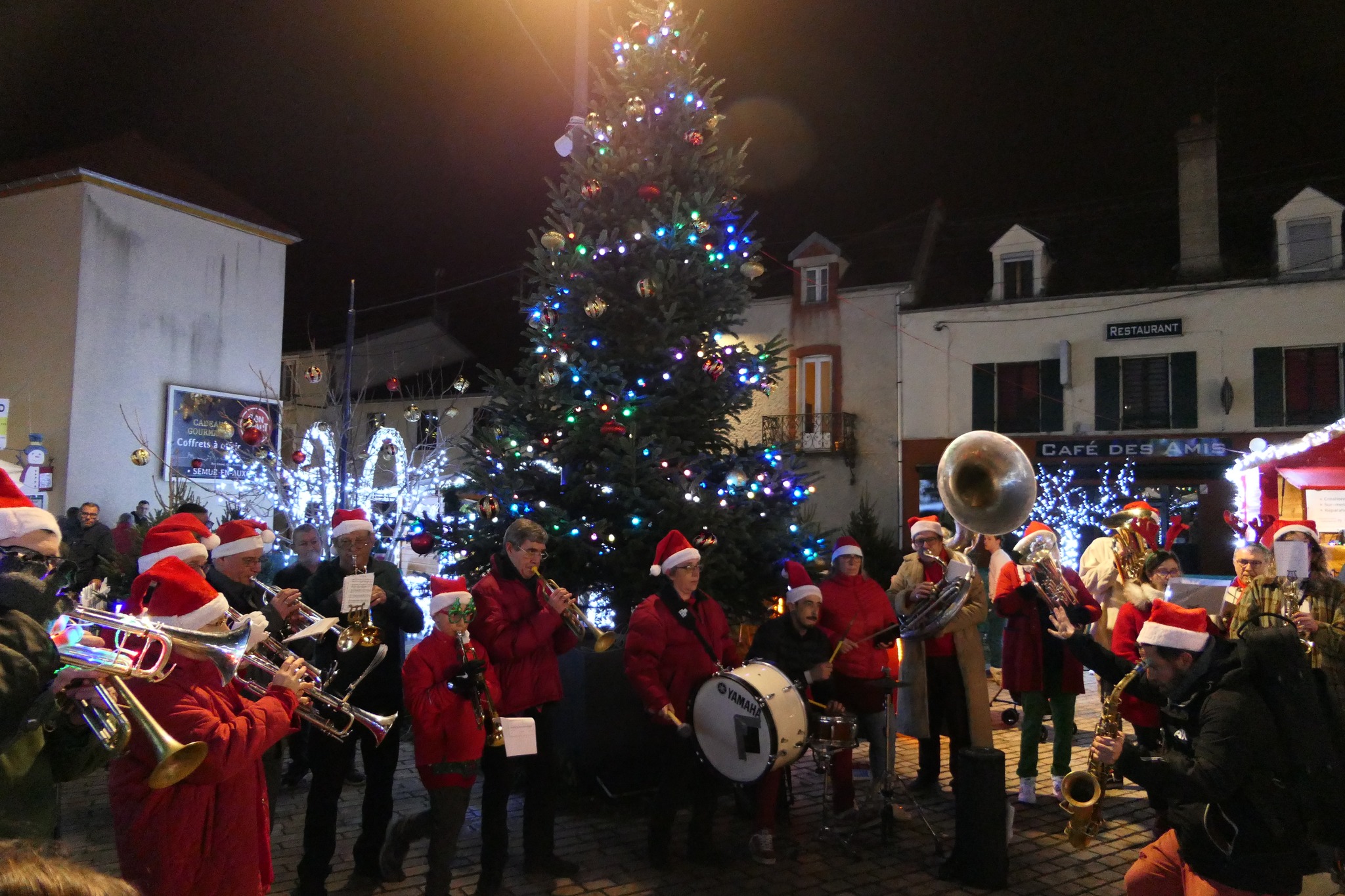 Marché de Noël de Montbard Marché de Noël de Montbard