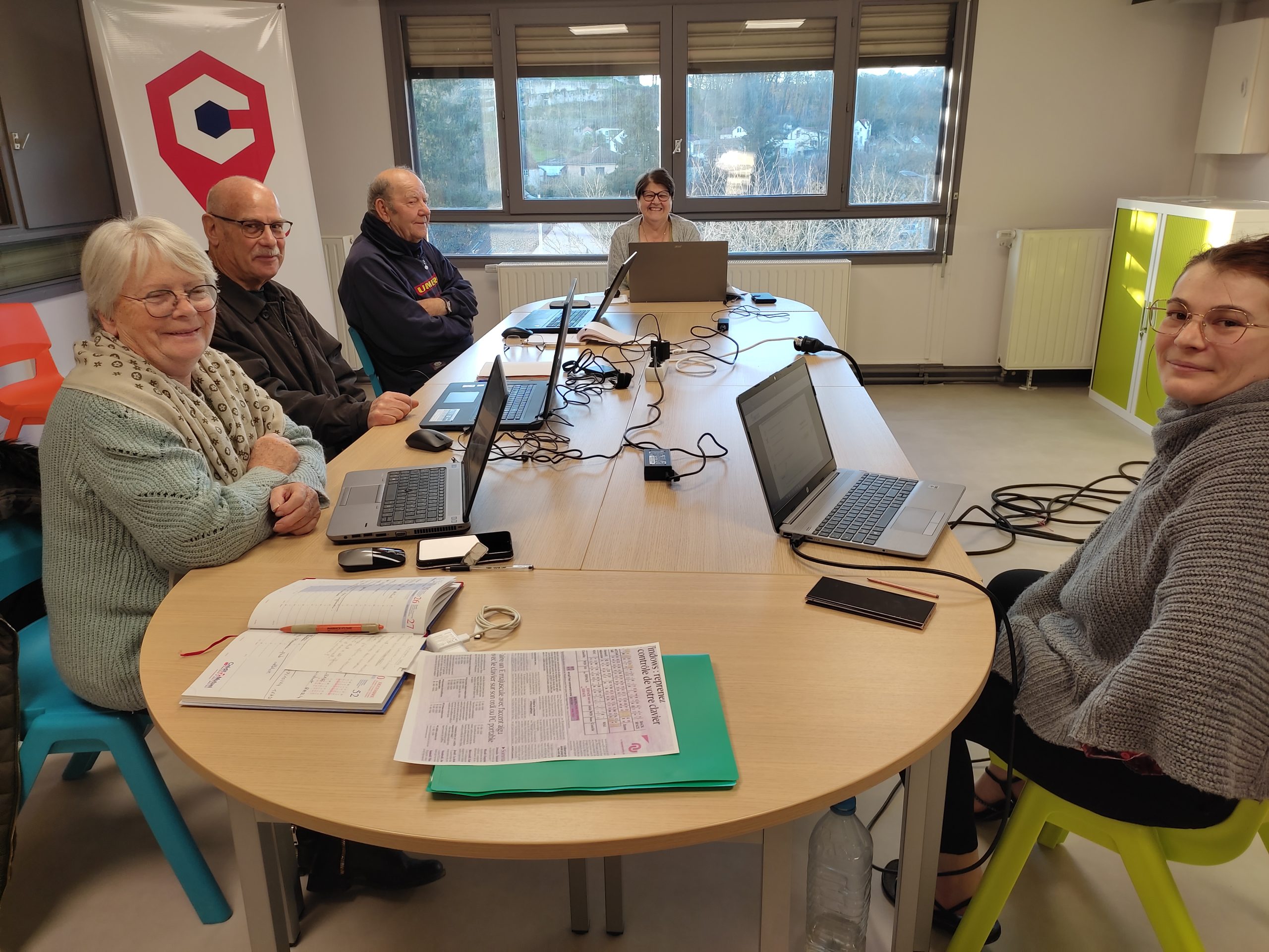Un service public d’inclusion numérique Un service public d’inclusion numérique